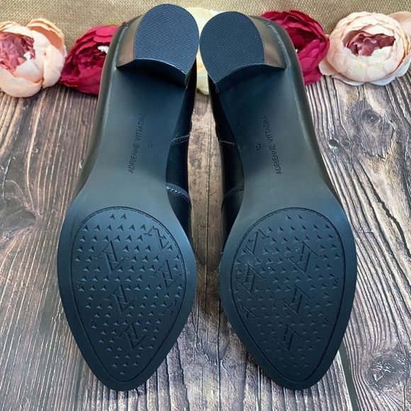 Adrienne Vittadini Black Trella Booties 8M - Picture 6 of 8